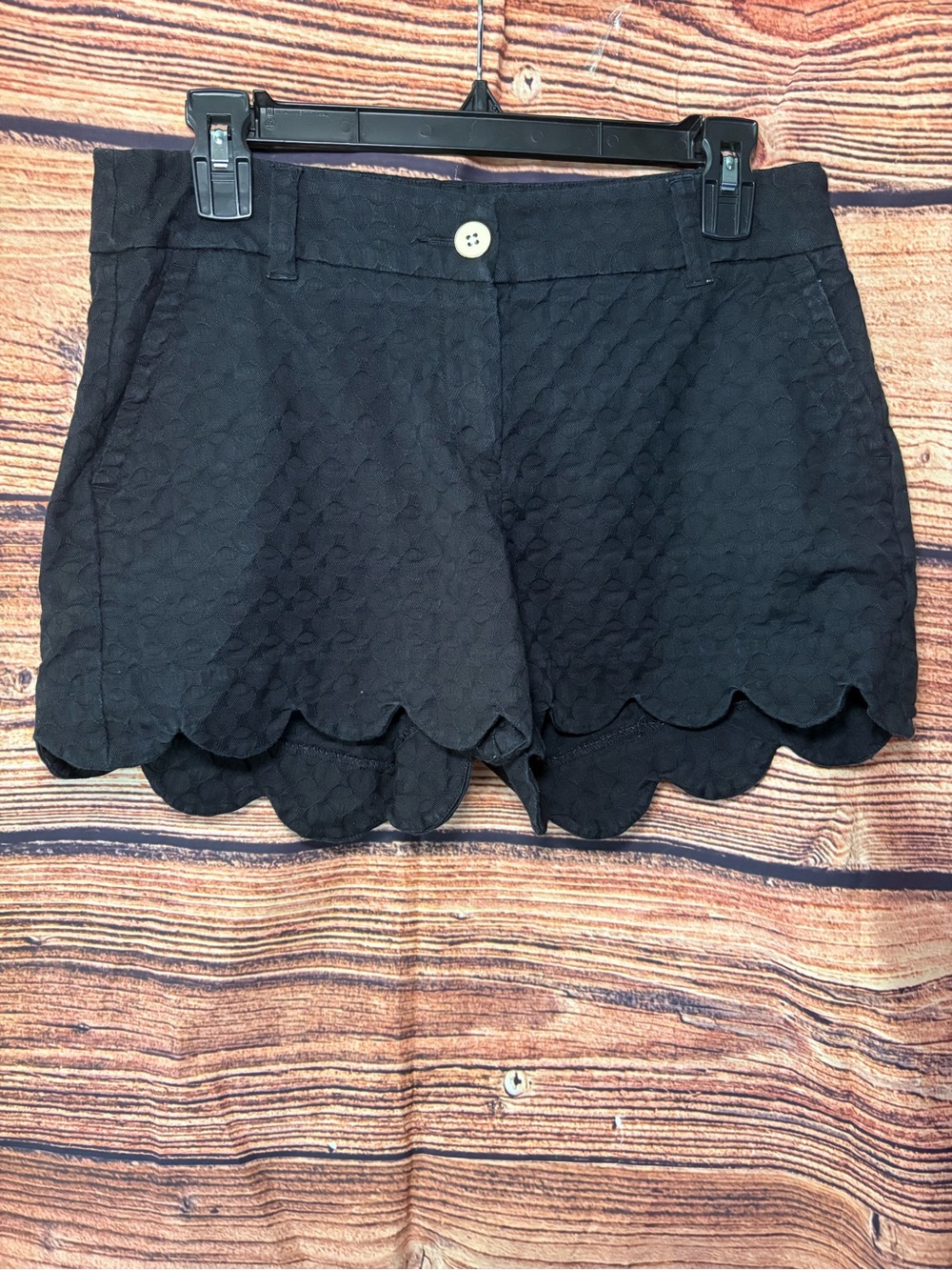crown & ivy Black Scalloped Hem Shorts “Shelby”